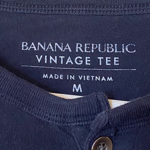 Mens Medium Banana Republic Vintage Tee